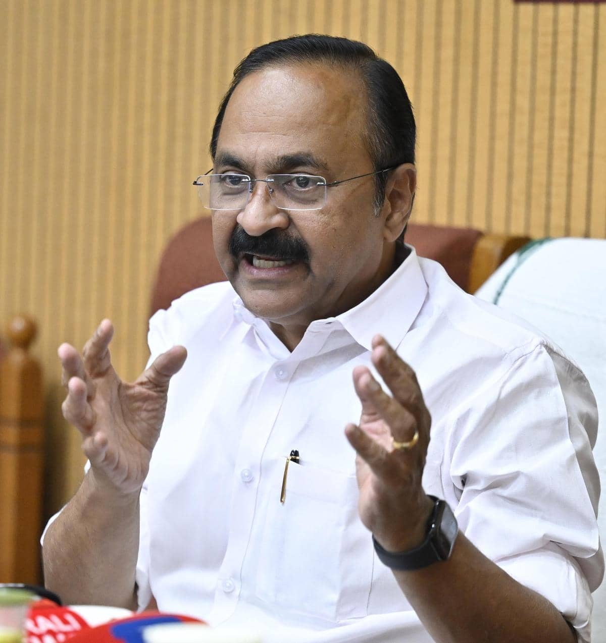 Kerala Targets 1 Crore Litres of Daily Milk Production