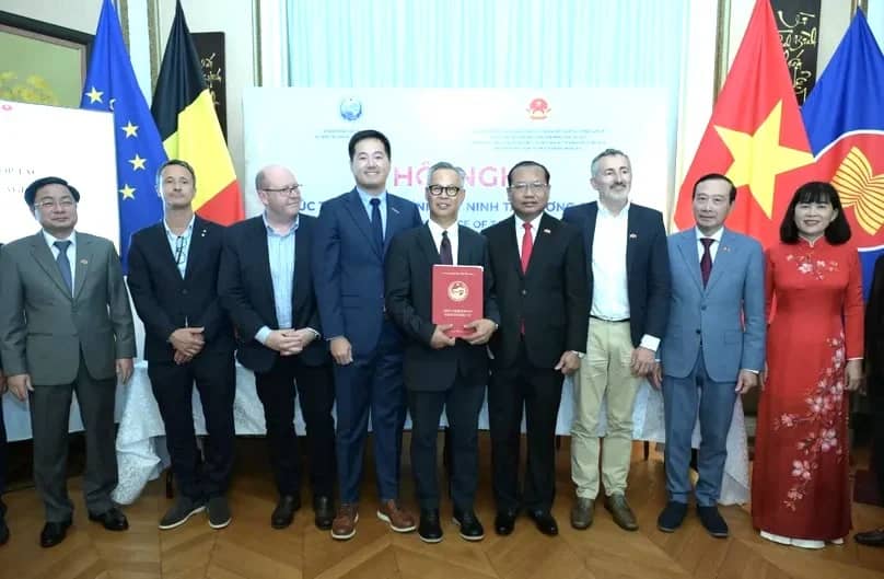 Swiss-Led Group to Invest $100M in Vietnam Dairy Plant