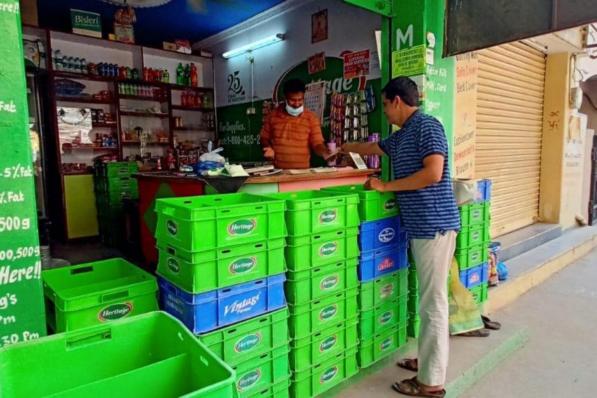 Police not allowing milk distribution in Chennai