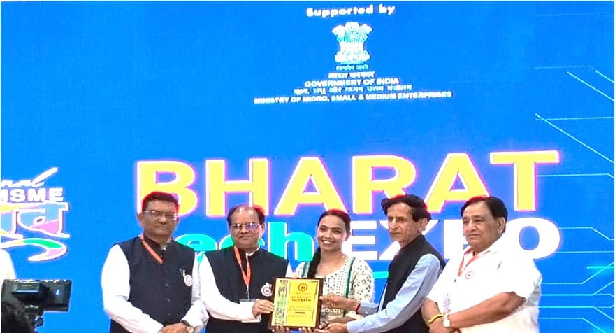 Dr T N Tiwari honoured at MSME Expo for nutrition work