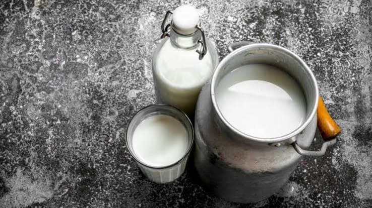 Farmers Seek Revised Milk Quality Norms in Tamil Nadu