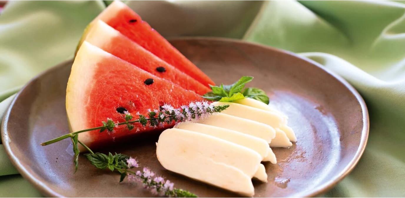 Halloumi and other dairy products