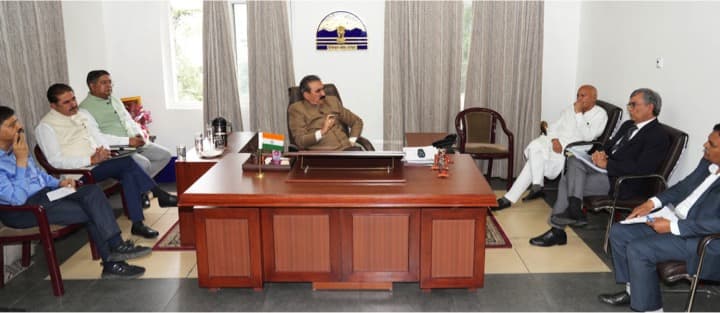 Himachal Govt and NDDB to Establish Milk Plant in Kangra