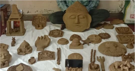 Cow dung products by rural Chhattisgarh women selling online now