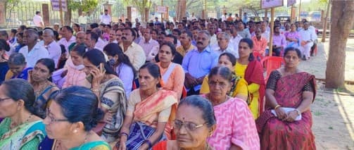 Dairy farmers demand hike in milk procurement price in UDUPI district