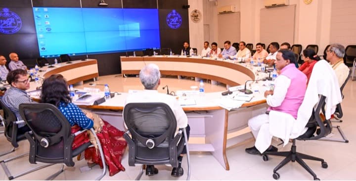 Odisha govt to launch scheme to boost milk production