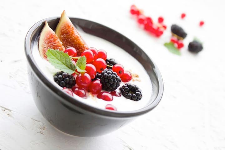Yogurt with fiber helps manage weight in perimenopause