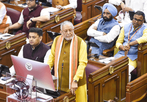 UP govt allocates Rs 2,000cr for maintaining stray cattle