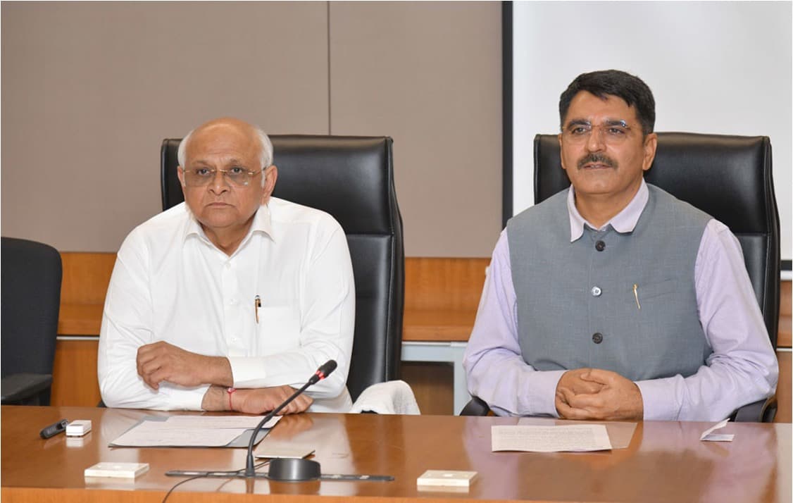 CM Gujarat Virtually Inaugurates Banaskantha Dairy Semen Center