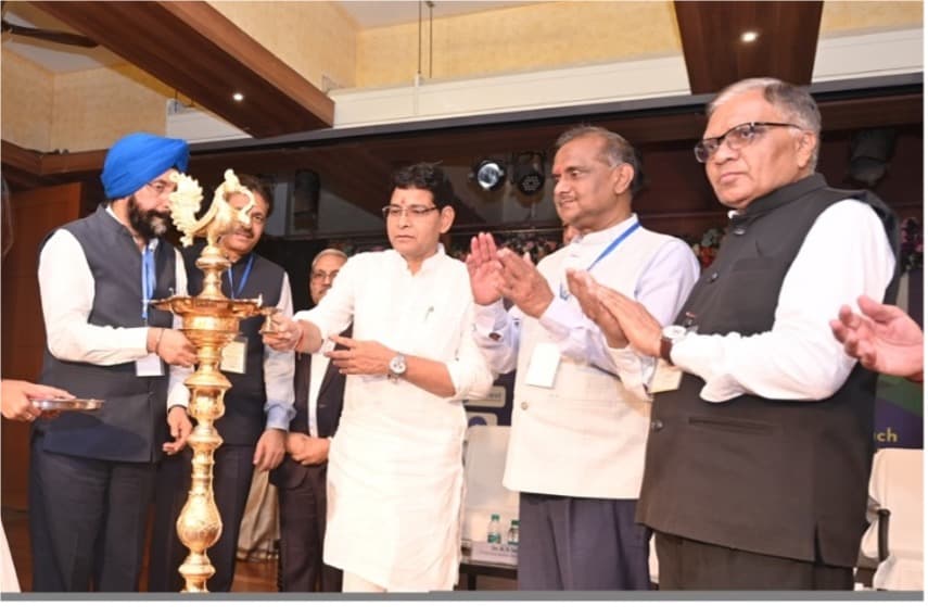 DSVC Kamdhenu University & IDA (WZ) Host National Dairy Conference