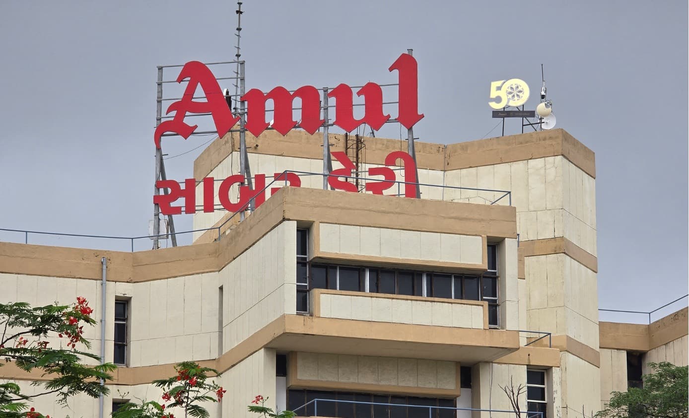 Sabar Dairy announces revised milk price for amid protests