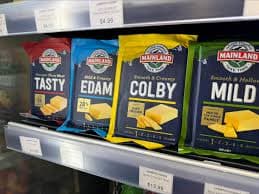 Fonterra Lifts Outlook Amid Middle East Risks