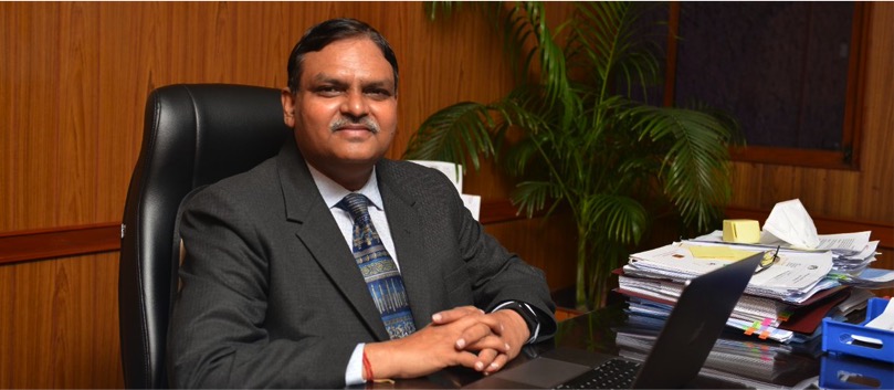 Meenesh Shah to hold charge as NDDB chief for 6 more months - Dairy News 7X7